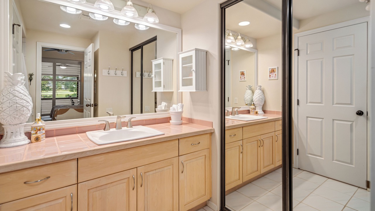 Photo of Bathroom in Waikoloa Village