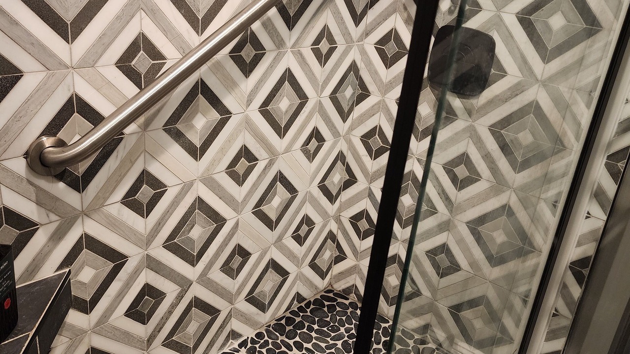 Photo of Bathroom in Belleair Bluffs
