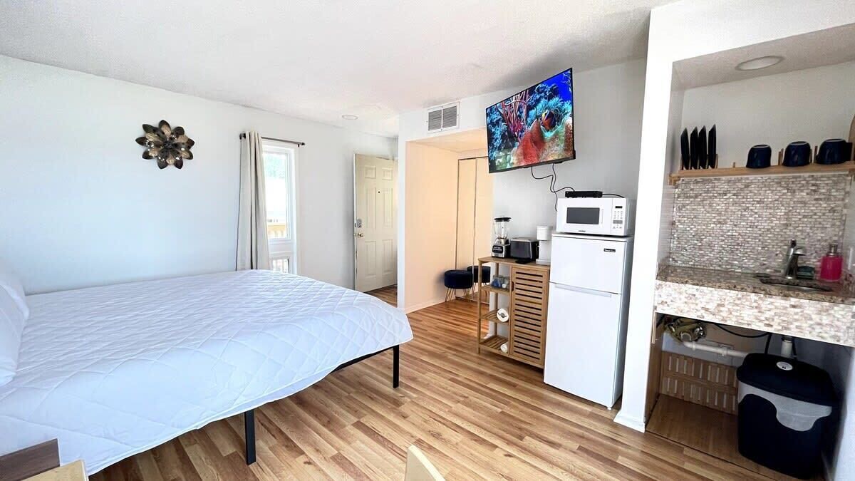 Photo of Bedroom in Little River