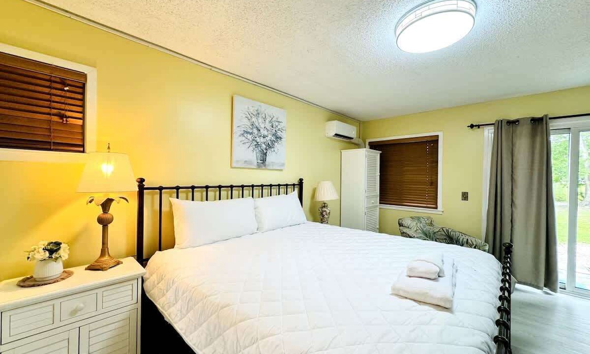 Photo of Bedroom in Little River