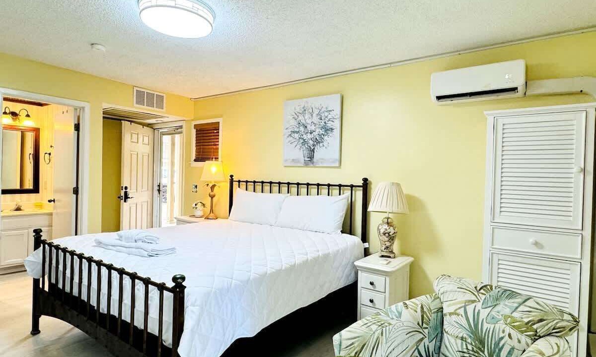 Photo of Bedroom in Little River