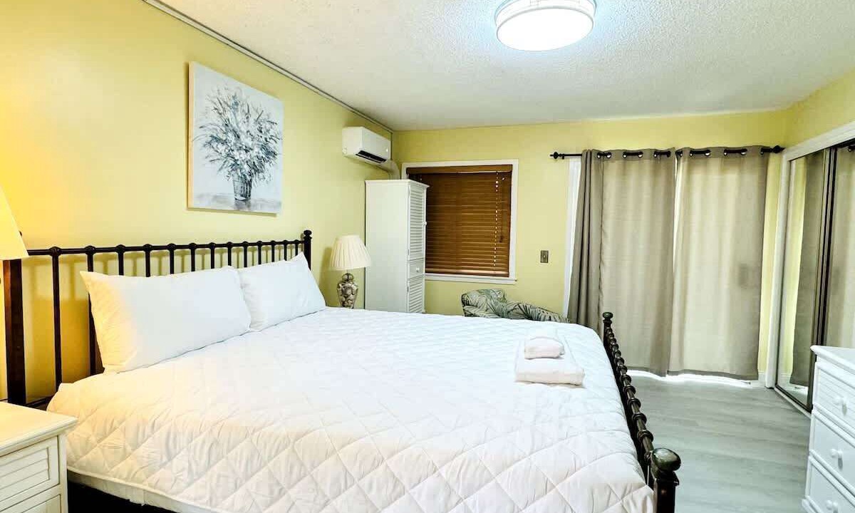 Photo of Bedroom in Little River