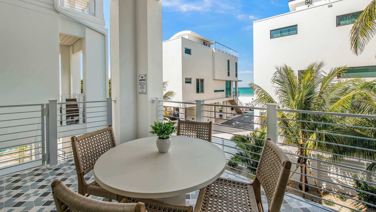 Photo of Patio Balcony in Siesta Key Village