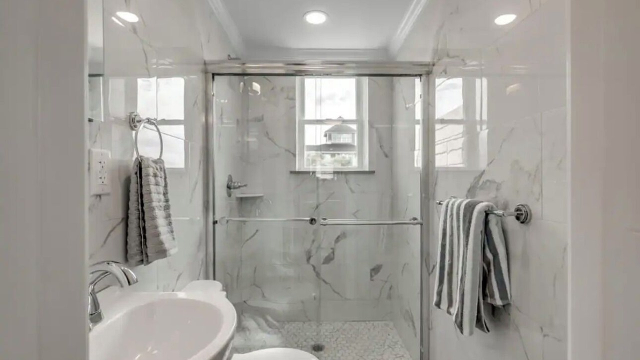 Photo of Bathroom in Ash