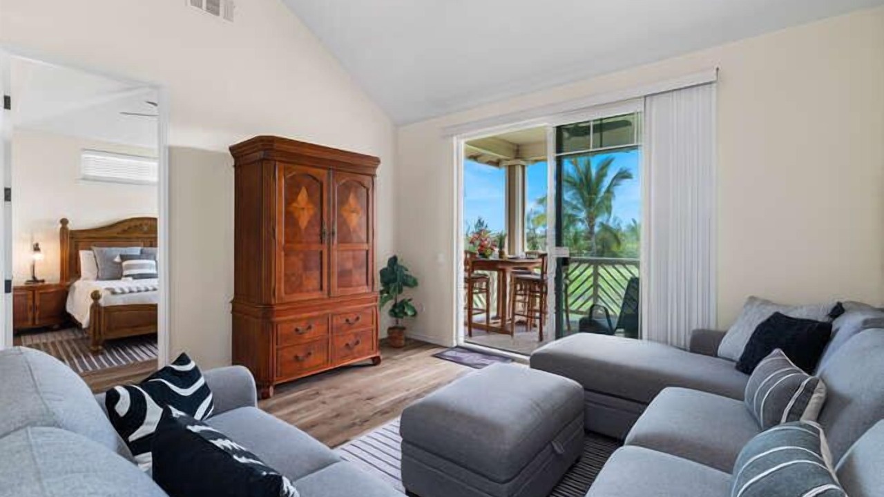 Photo of Livingroom in Waikoloa