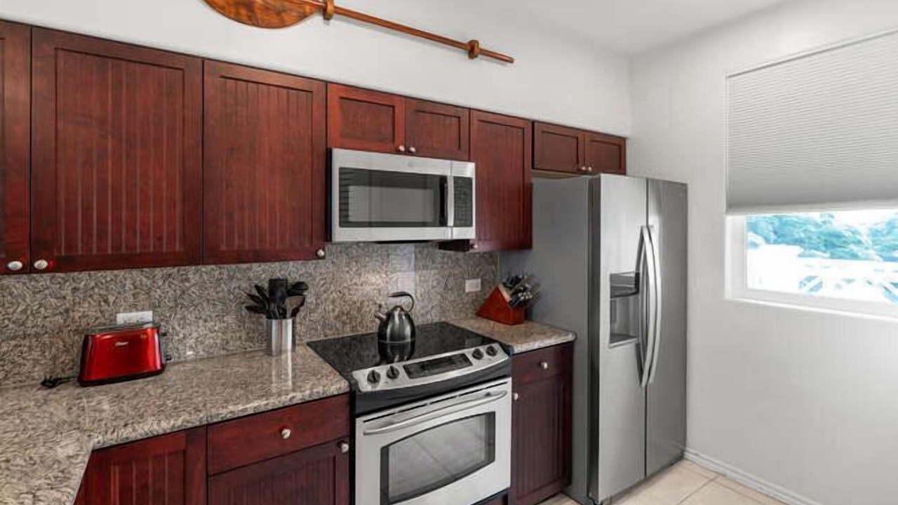 Photo of Kitchen in Waikoloa