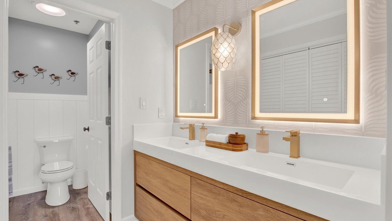 Photo of Bathroom in Heron Harbour Isle