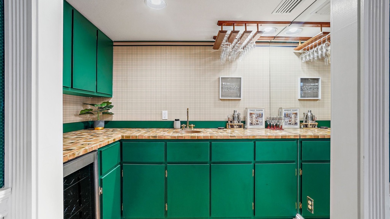 Photo of Kitchen in Anona