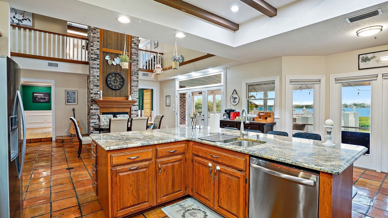 Photo of Kitchen in Anona