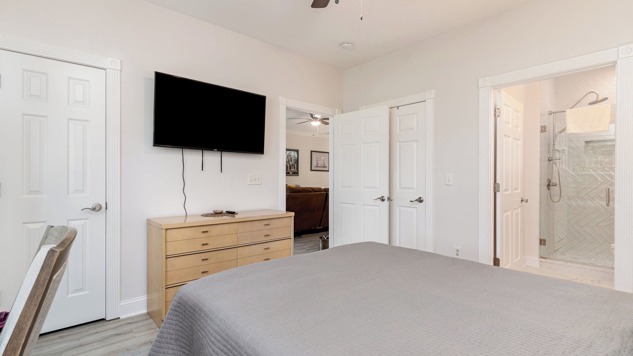 Photo of Bedroom in Longs
