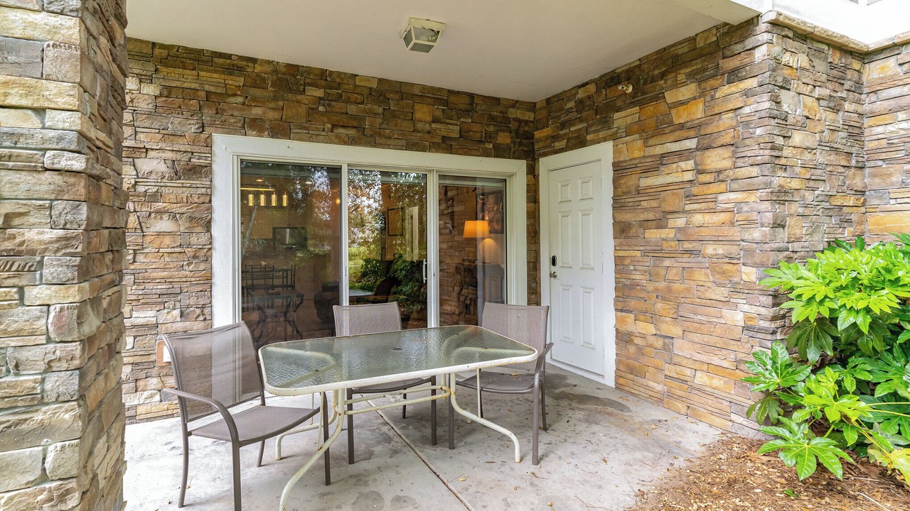 Photo of Outdoor in Longs