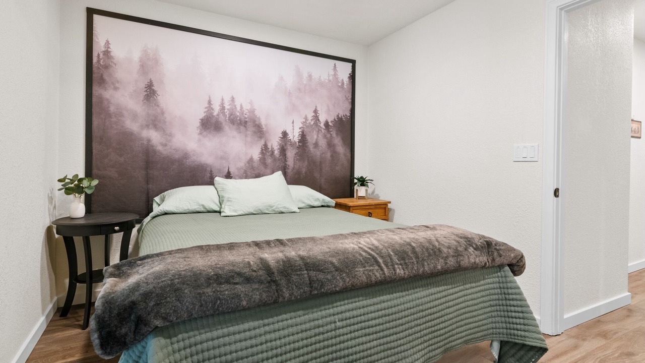 Photo of Bedroom in Big Bear Lake