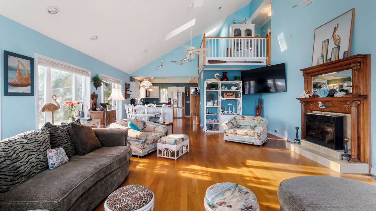 Photo of Livingroom in Ocean Isle Beach
