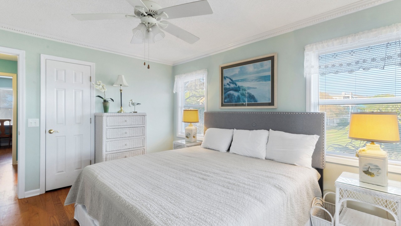 Photo of Bedroom in Ocean Isle Beach