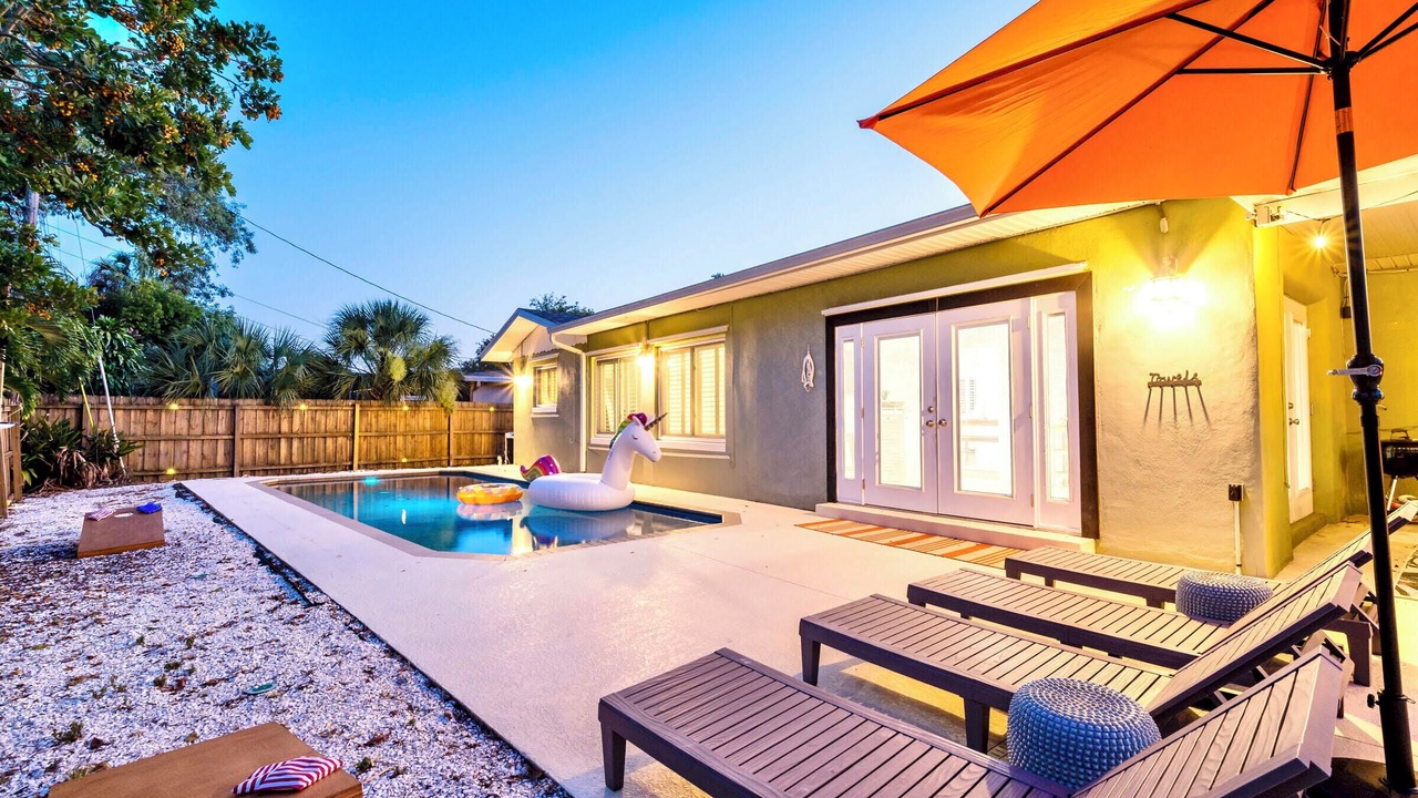 Photo of Outdoor in Harbor Hills