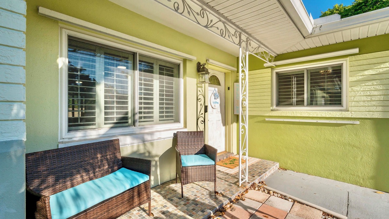 Photo of Patio Balcony in Harbor Hills