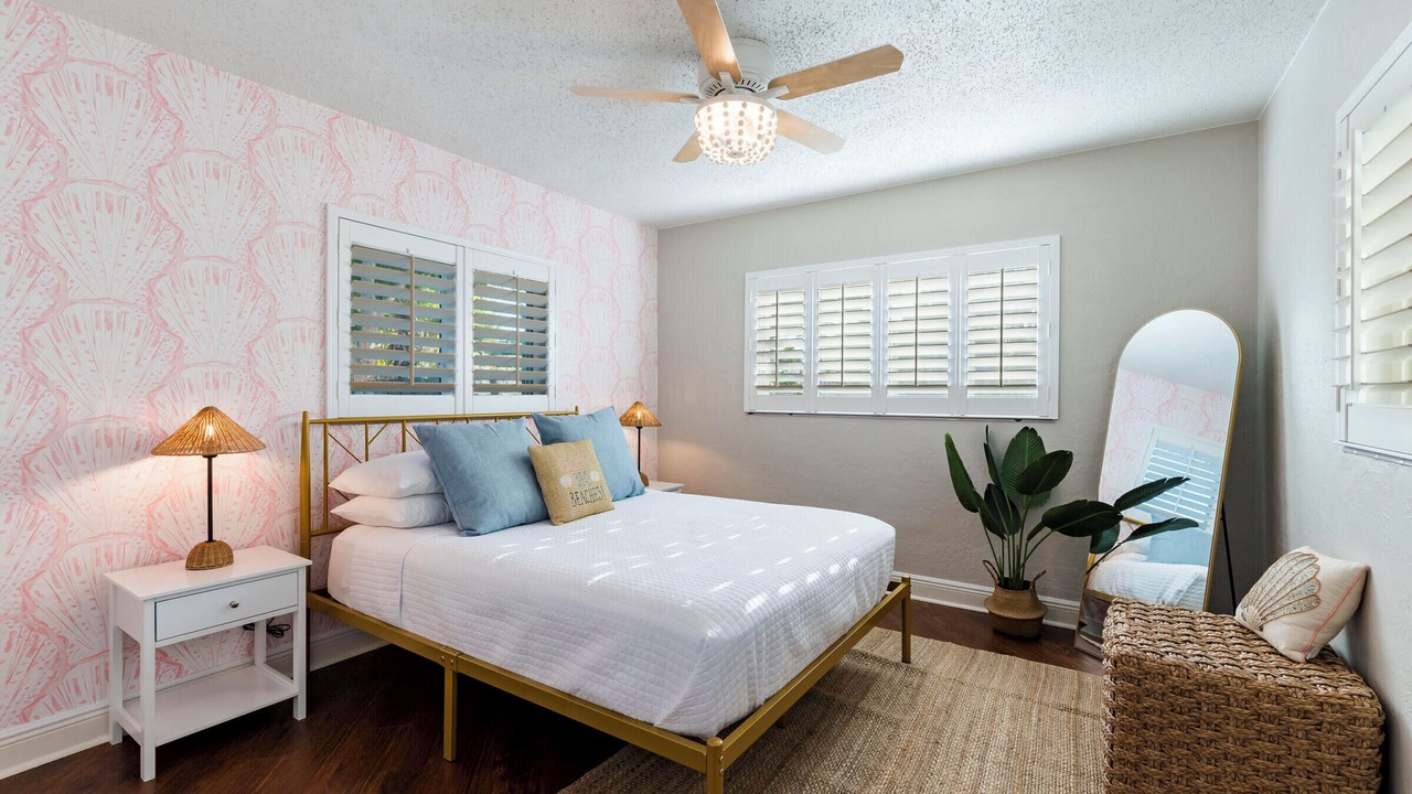 Photo of Bedroom in Harbor Hills