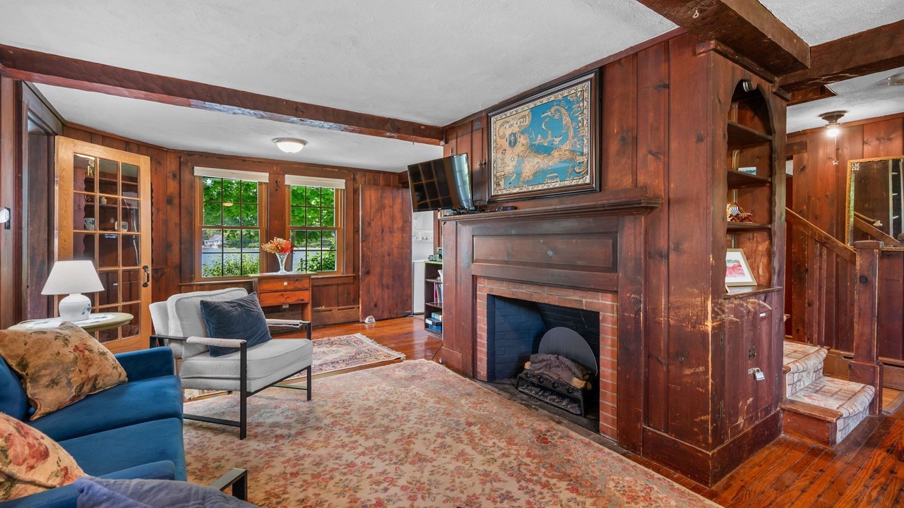 Photo of Bedroom in Buzzards Bay