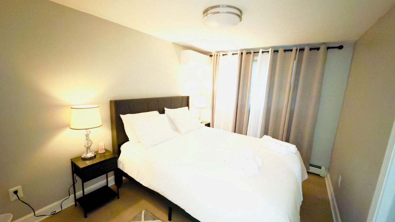 Photo of Bedroom in Montville