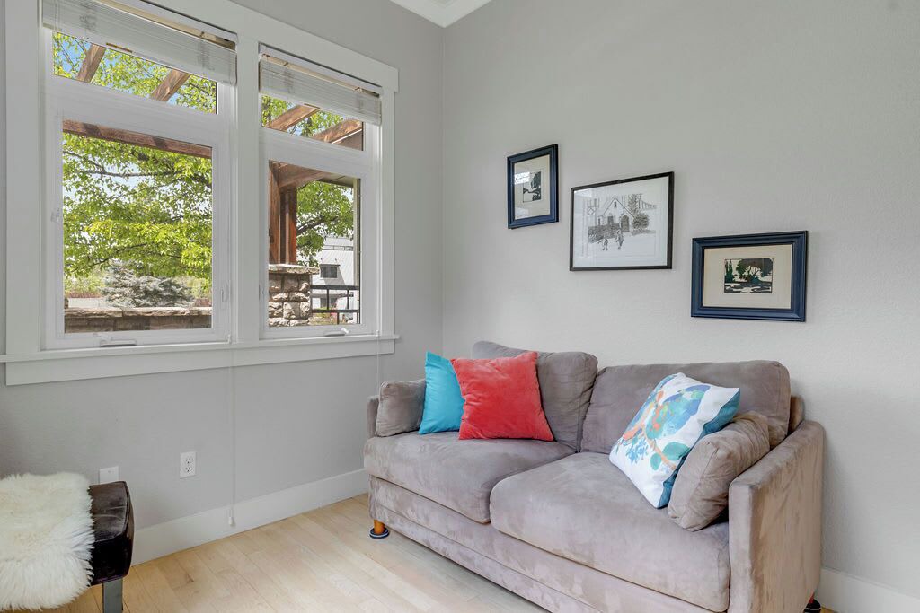 Photo of Livingroom in Southeast Boise