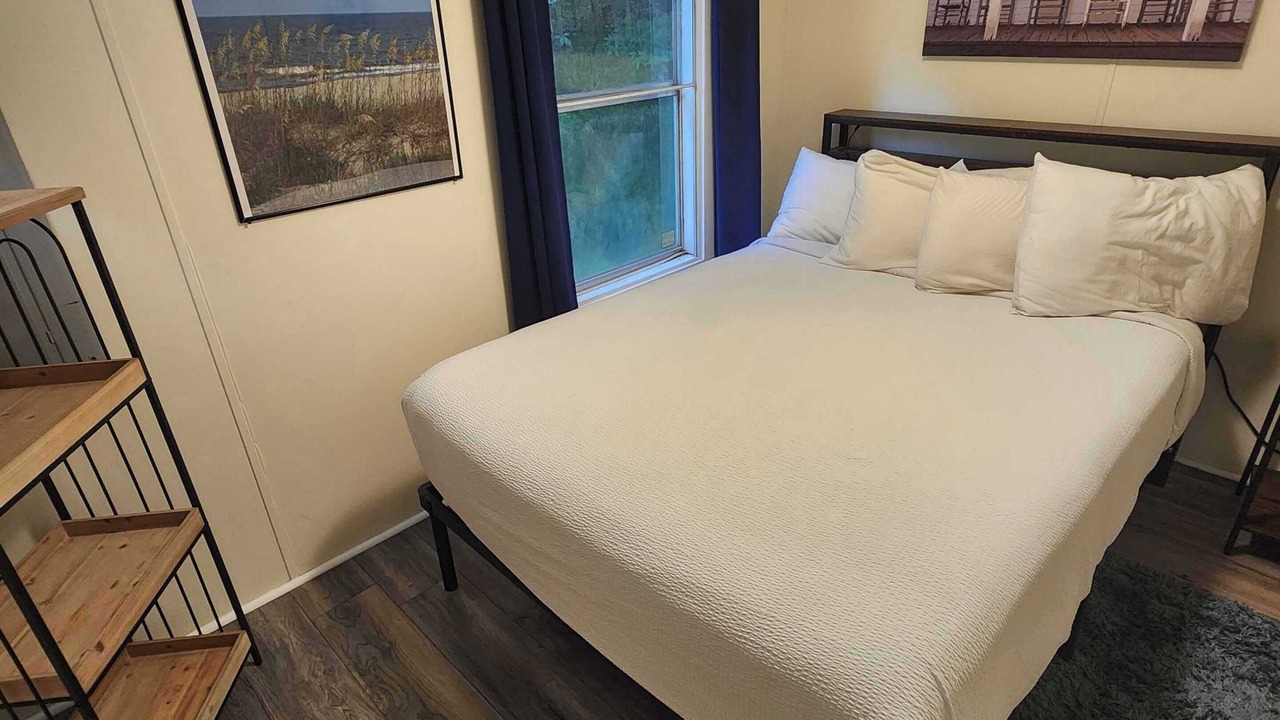 Photo of Bedroom in Longs