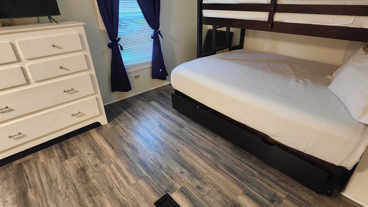 Photo of Bedroom in Longs