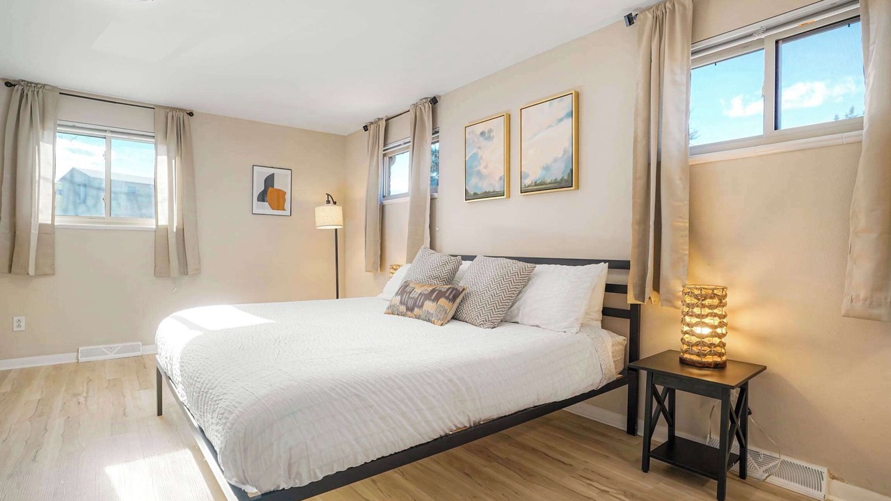Photo of Bedroom in Lamar Heights Area
