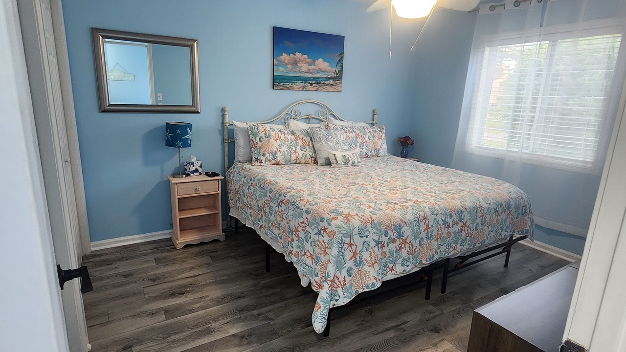 Photo of Bedroom in Little River