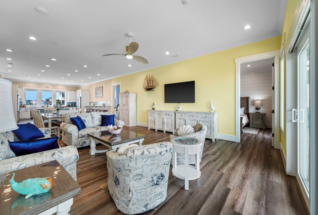 Photo of Livingroom in Holden Beach