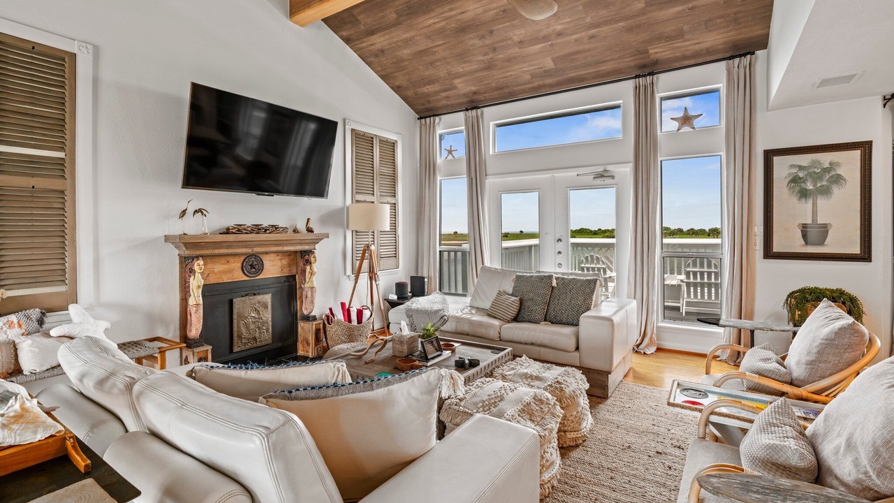 Photo of Bedroom in Terramar Beach