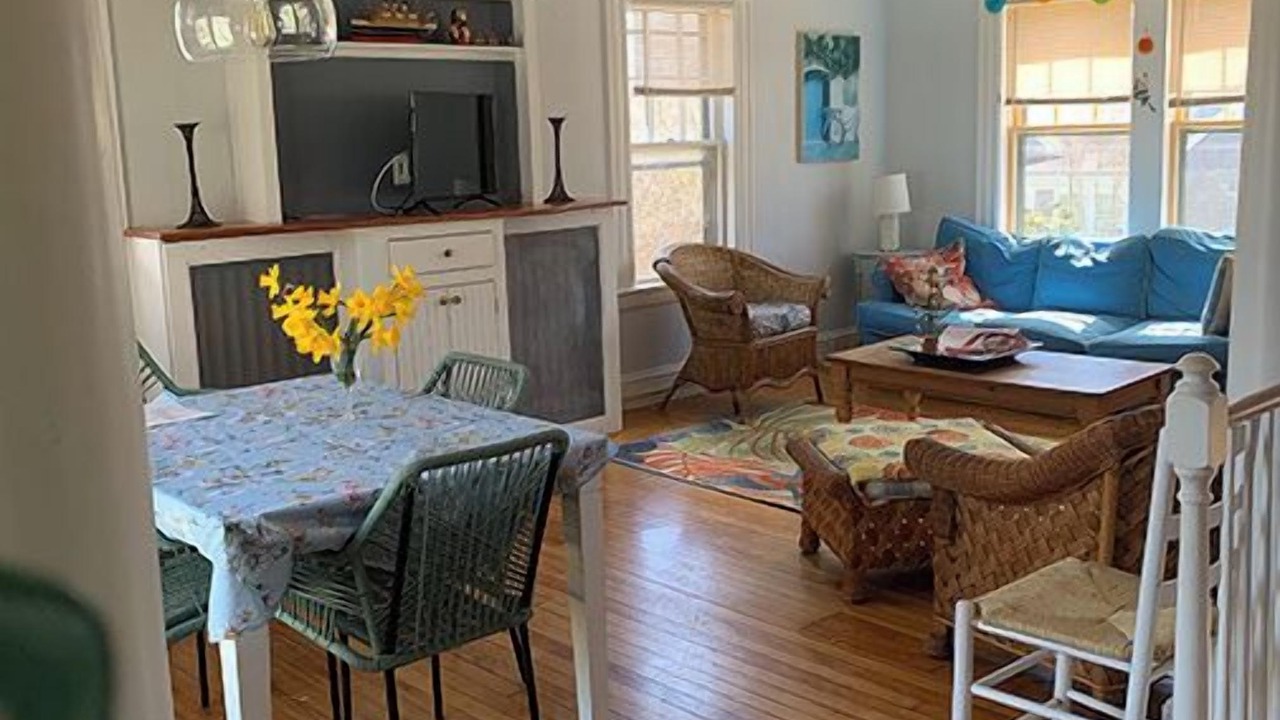 Photo of Livingroom in Nantucket Town