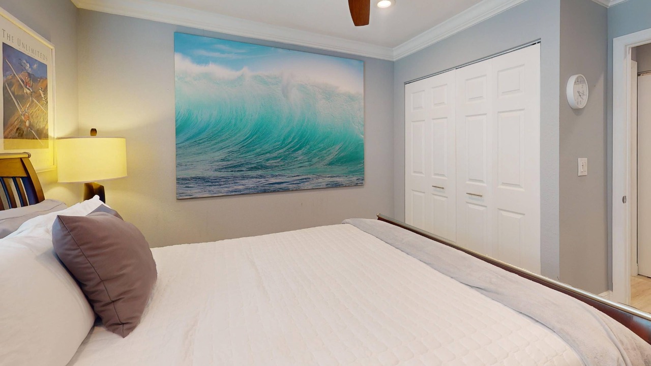 Photo of Bedroom in Capri Isle