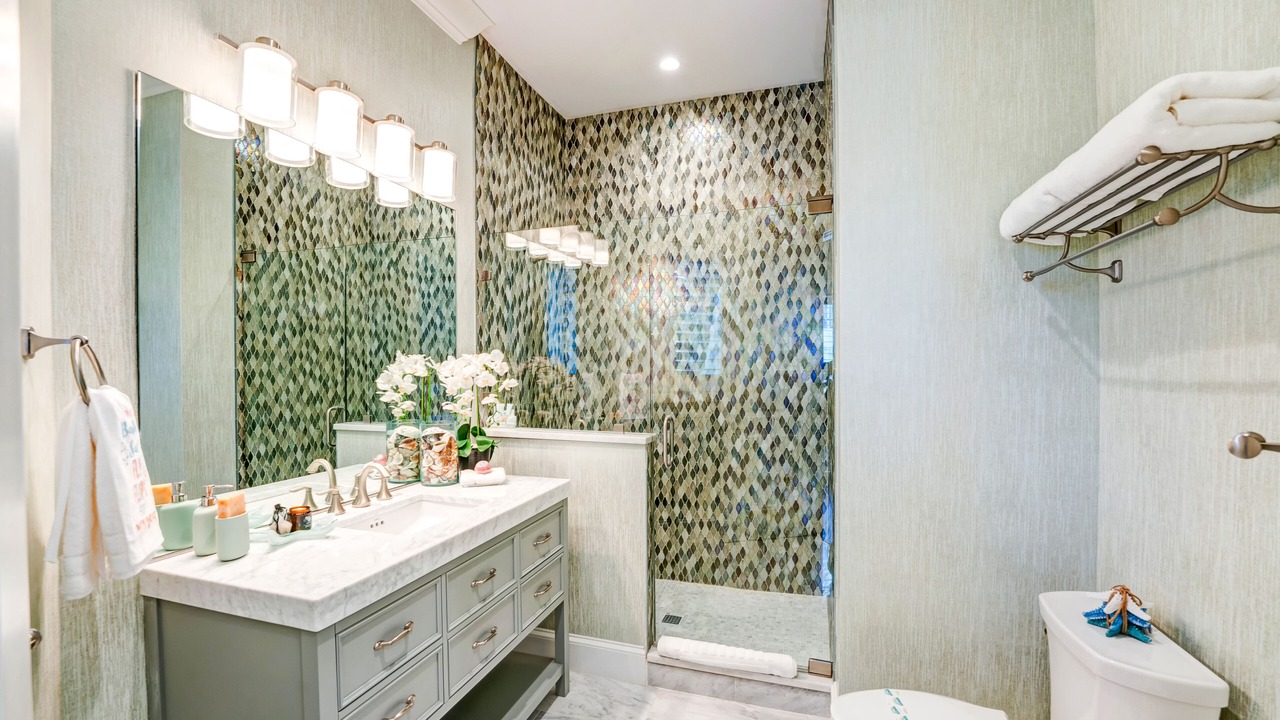 Photo of Bathroom in Longboat Key