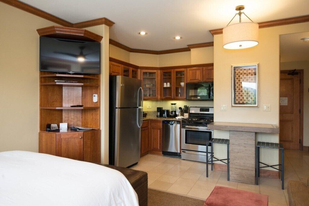 Photo of Bedroom in Peak 9