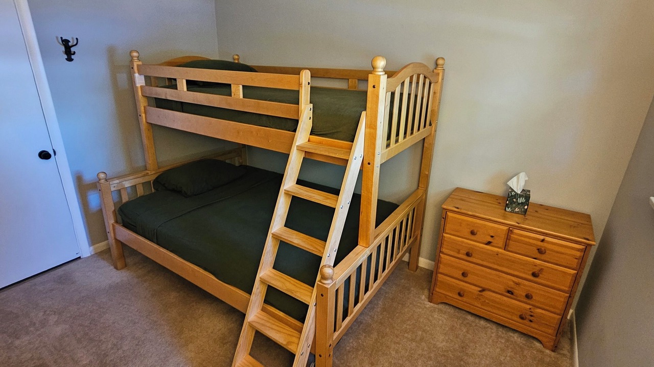 Photo of Bedroom in Pocono Lake
