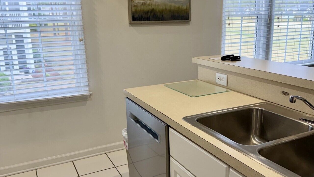 Photo of Kitchen in Sea Trail