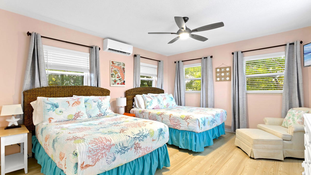 Photo of Bedroom in Treasure Island