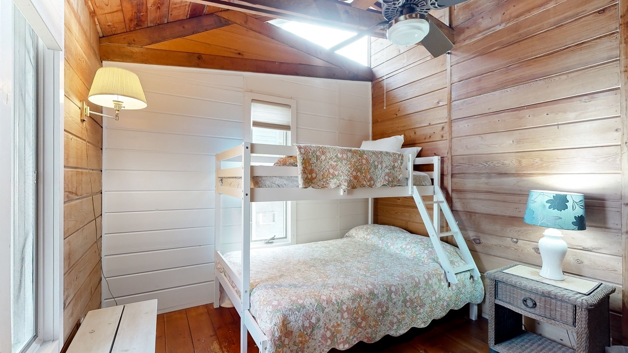 Photo of Bedroom in Bethany Beach