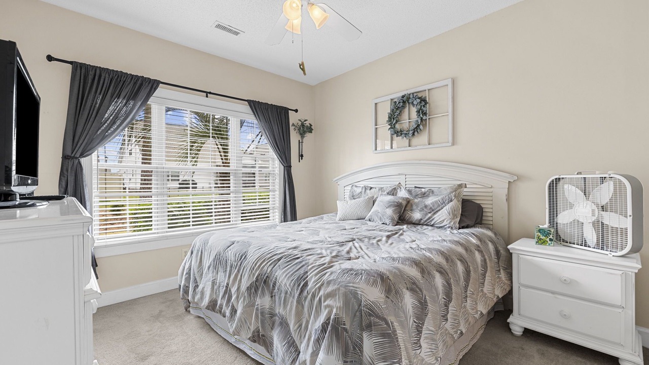 Photo of Bedroom in Little River