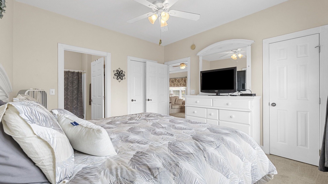 Photo of Bedroom in Little River