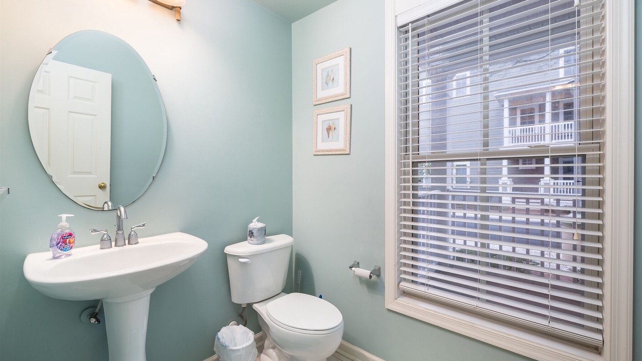 Photo of Bathroom in Sunset Island