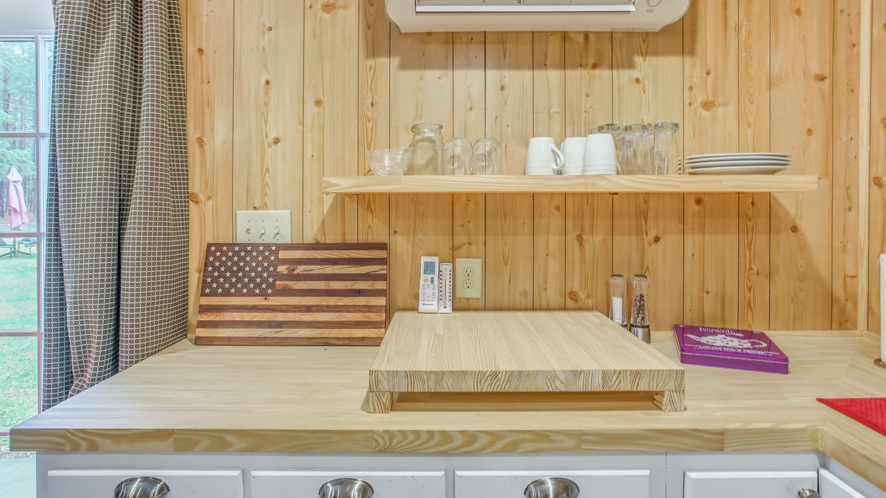Photo of Kitchen in Barnesville