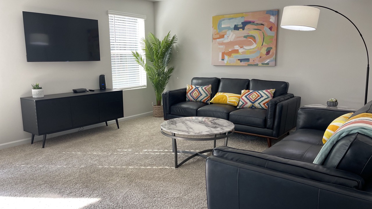 Photo of Bedroom in Five Points