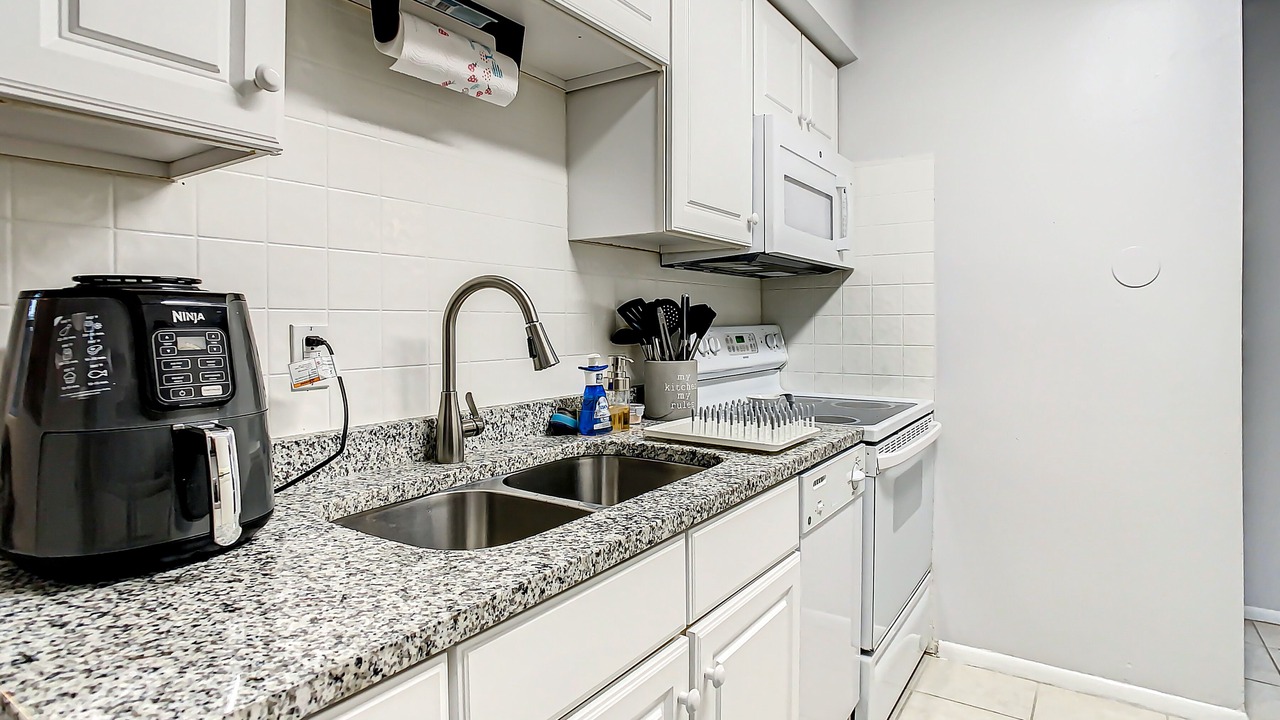 Photo of Kitchen in Anona