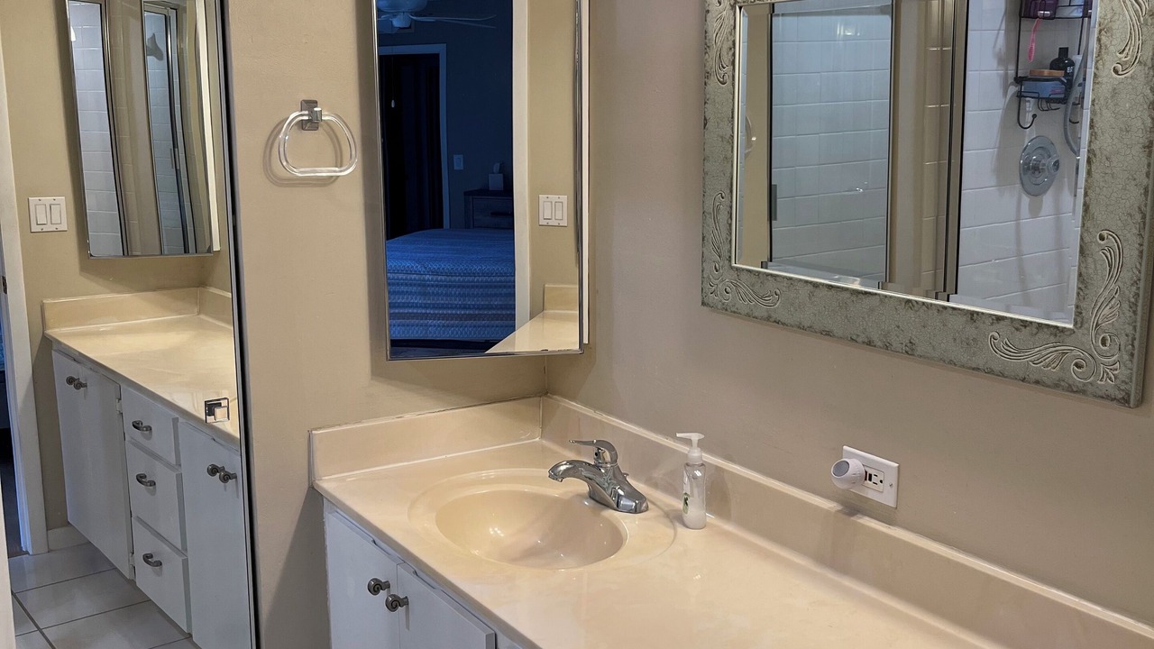 Photo of Bathroom in Palm Harbor