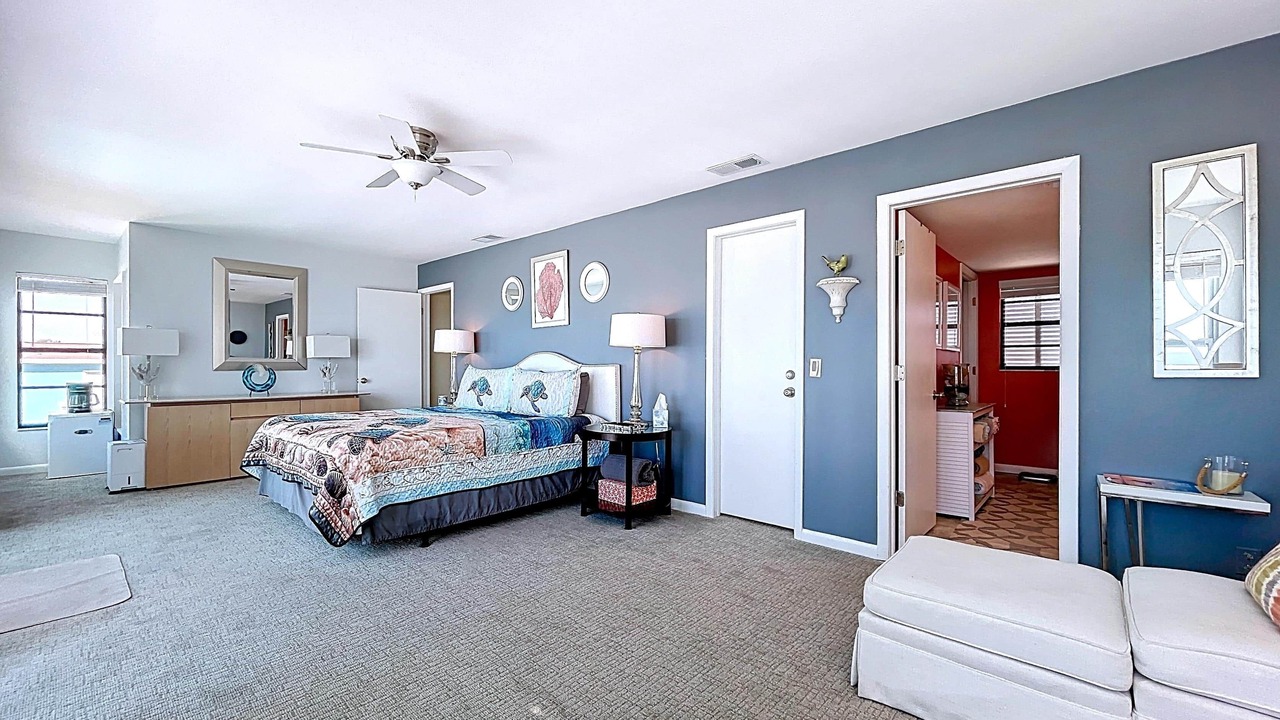 Photo of Bedroom in Sunset Beach