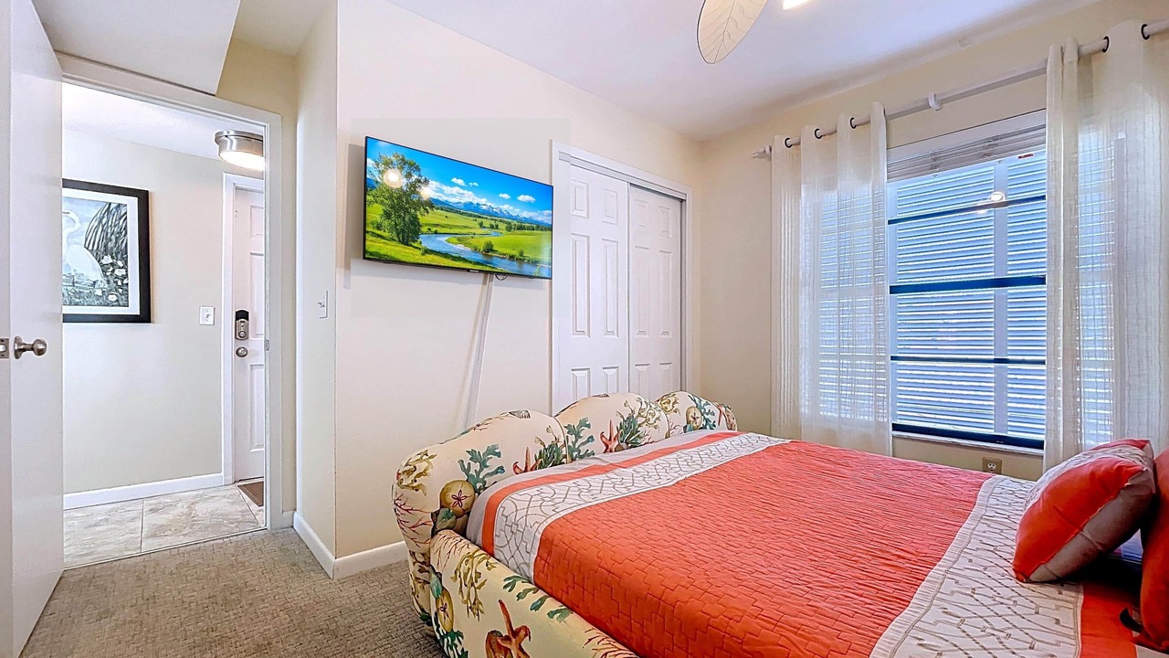 Photo of Bedroom in Sunset Beach