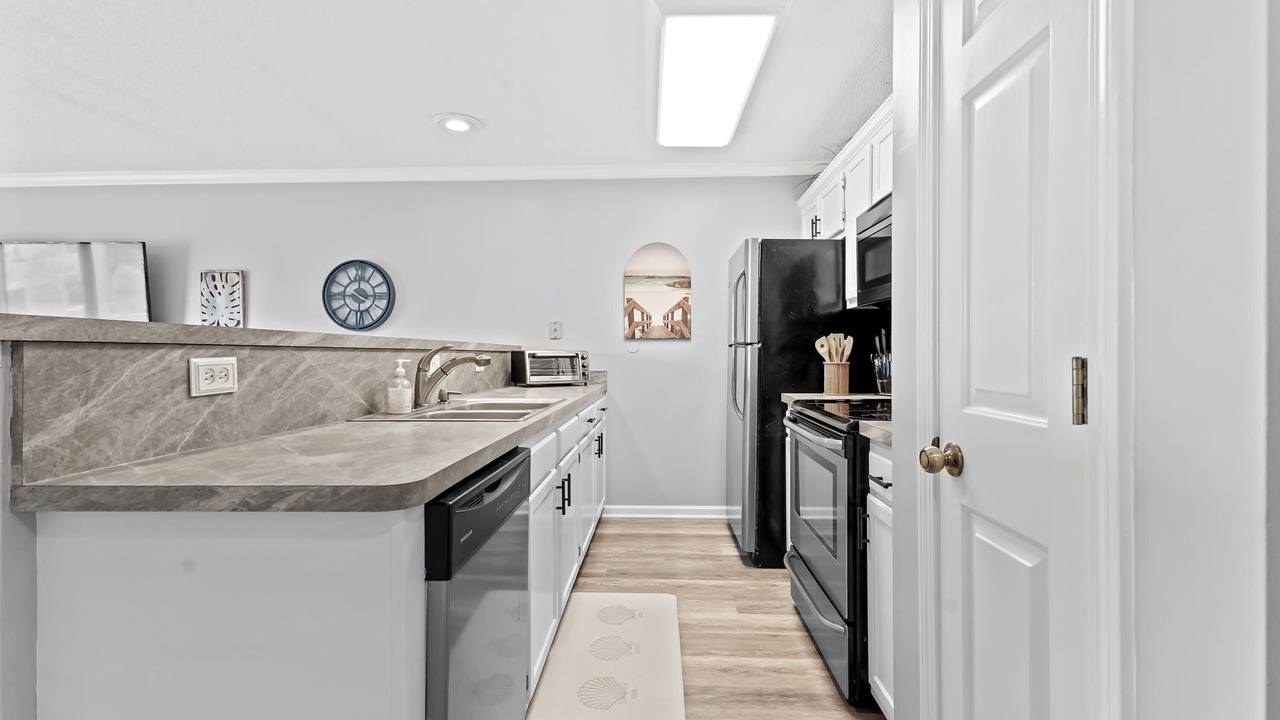 Photo of Kitchen in Carolina Yacht Landing