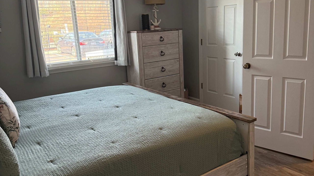 Photo of Bedroom in Carolina Yacht Landing