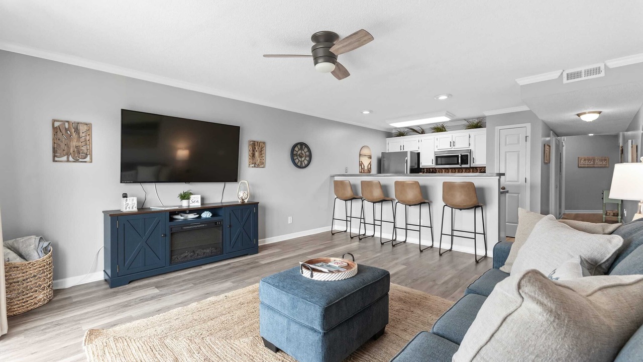 Photo of Livingroom in Carolina Yacht Landing